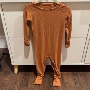 Little Sleepies ribbed crescent